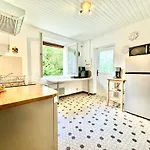 2 Maisons - Le Tranquille - Jardin - Terrasse - Bbq * Le Mans